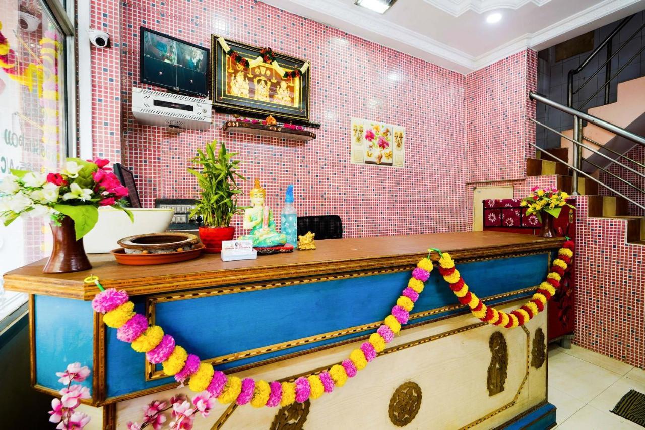 Hotel Spot On Venkata Sai Residency Tirupati Esterno foto